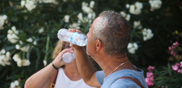 Νέος καύσωνας φέρνει 42αρια